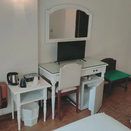 Hotell Terrace House