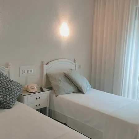 Terrace House Hotell