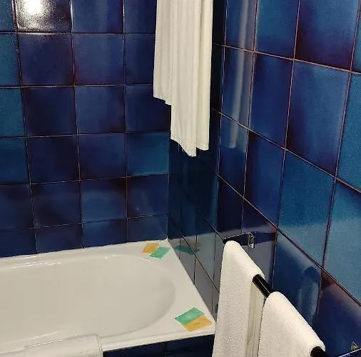 Terrace House Hotel 2*