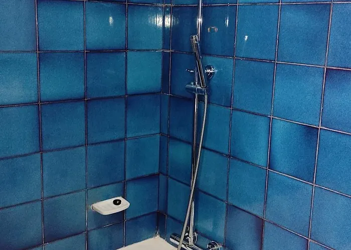 Terrace House Szálloda